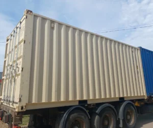 delivered shipping container (7)